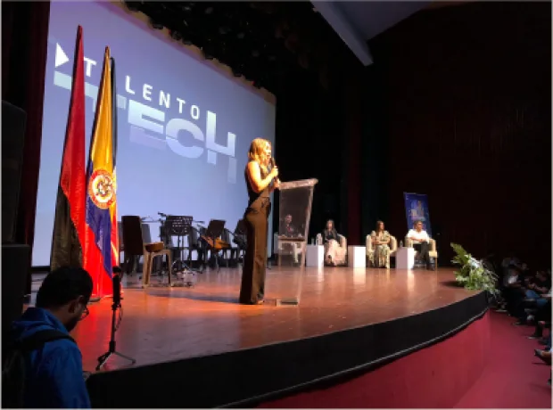 Público en un evento de Ágora